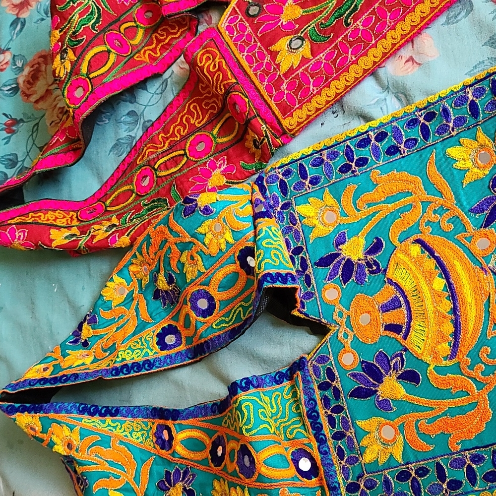 Bags - Picture 3 of 7